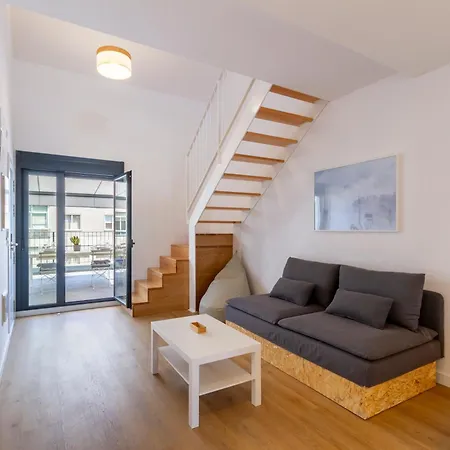 Urbanfive Centro * Ουρένσε