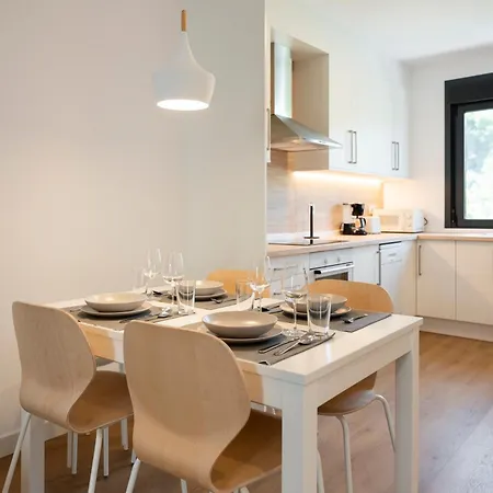 Urbanfive Centro Ουρένσε