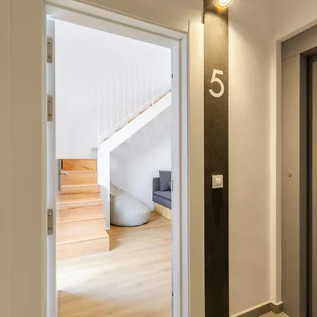 Urbanfive Centro Apartment Ourense